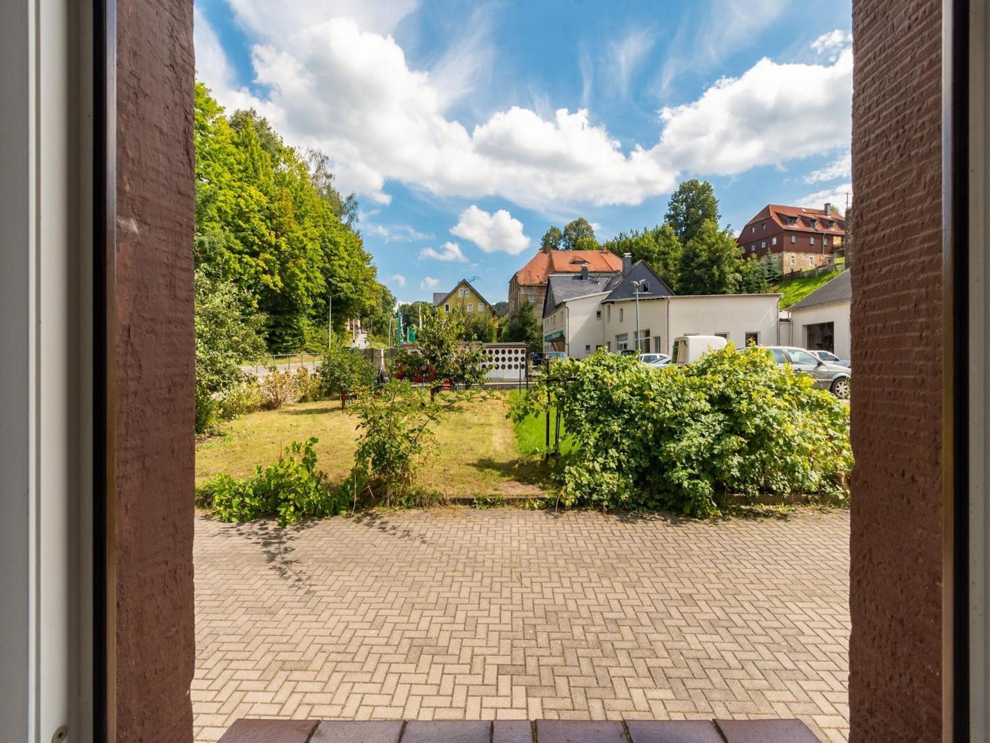 Modern Apartment In Sebnitz With A Terrace In Sebnitz Exteriör bild