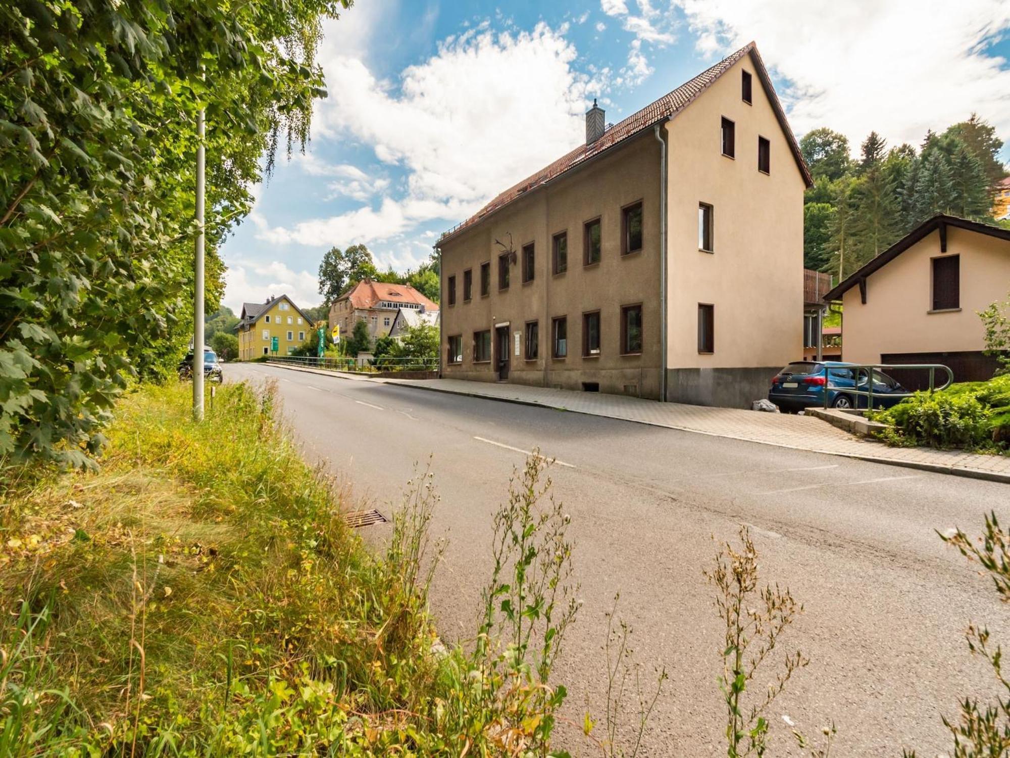 Modern Apartment In Sebnitz With A Terrace In Sebnitz Exteriör bild